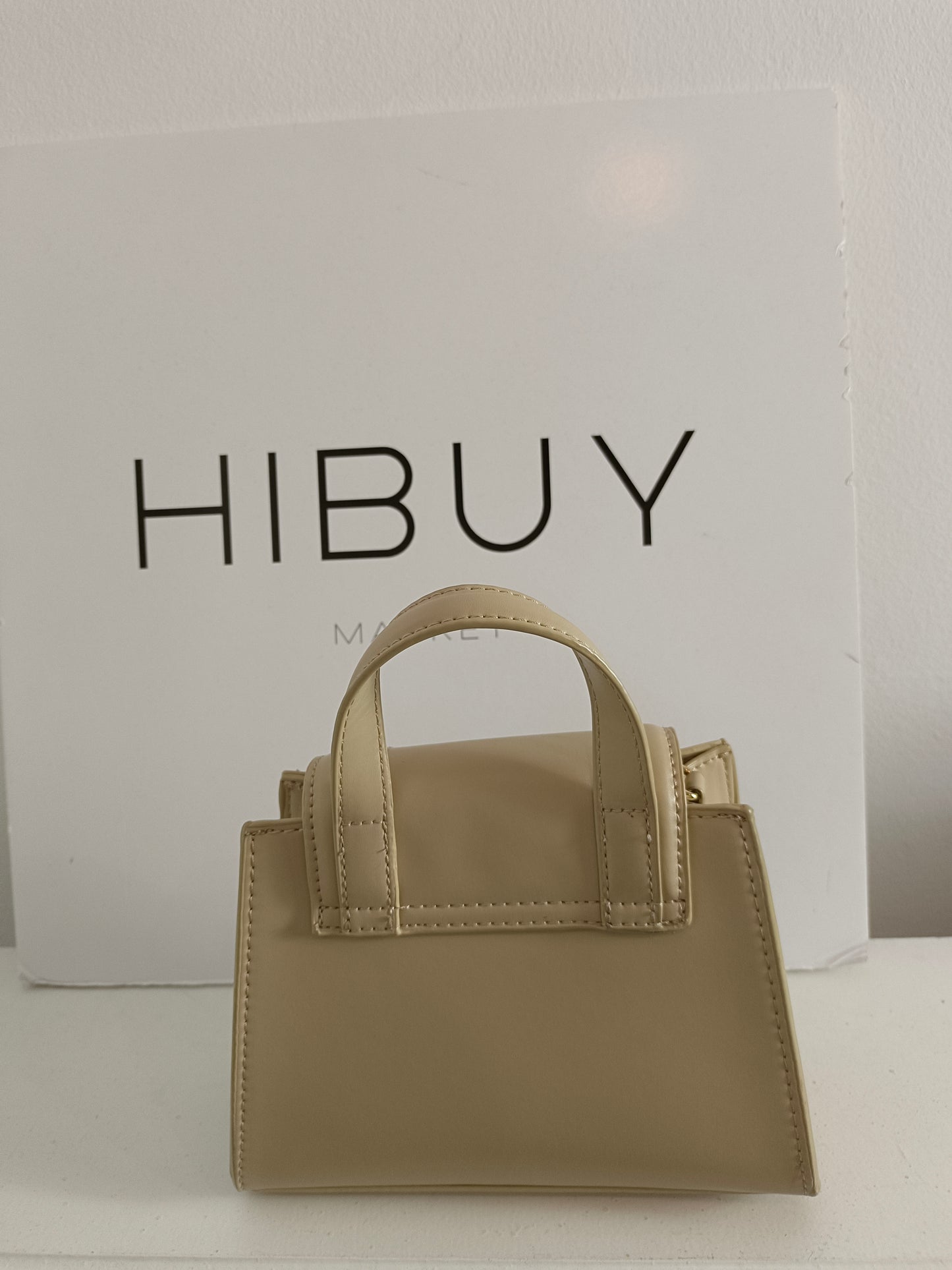 ZARA. Beige leatherette bag