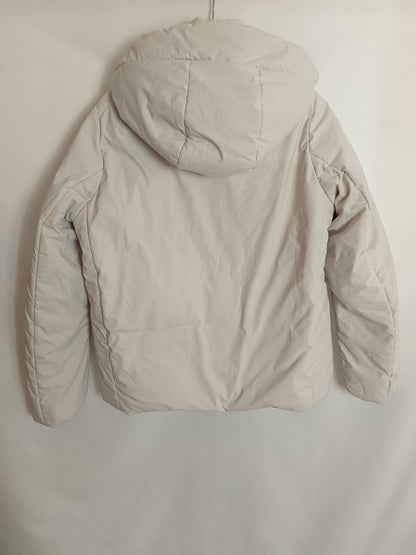 UNIQLO. Plumas beige capucha T.xs