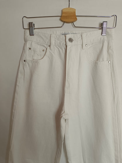 STRADIVARIUS. Wide-leg white trousers, size 34 (tare)