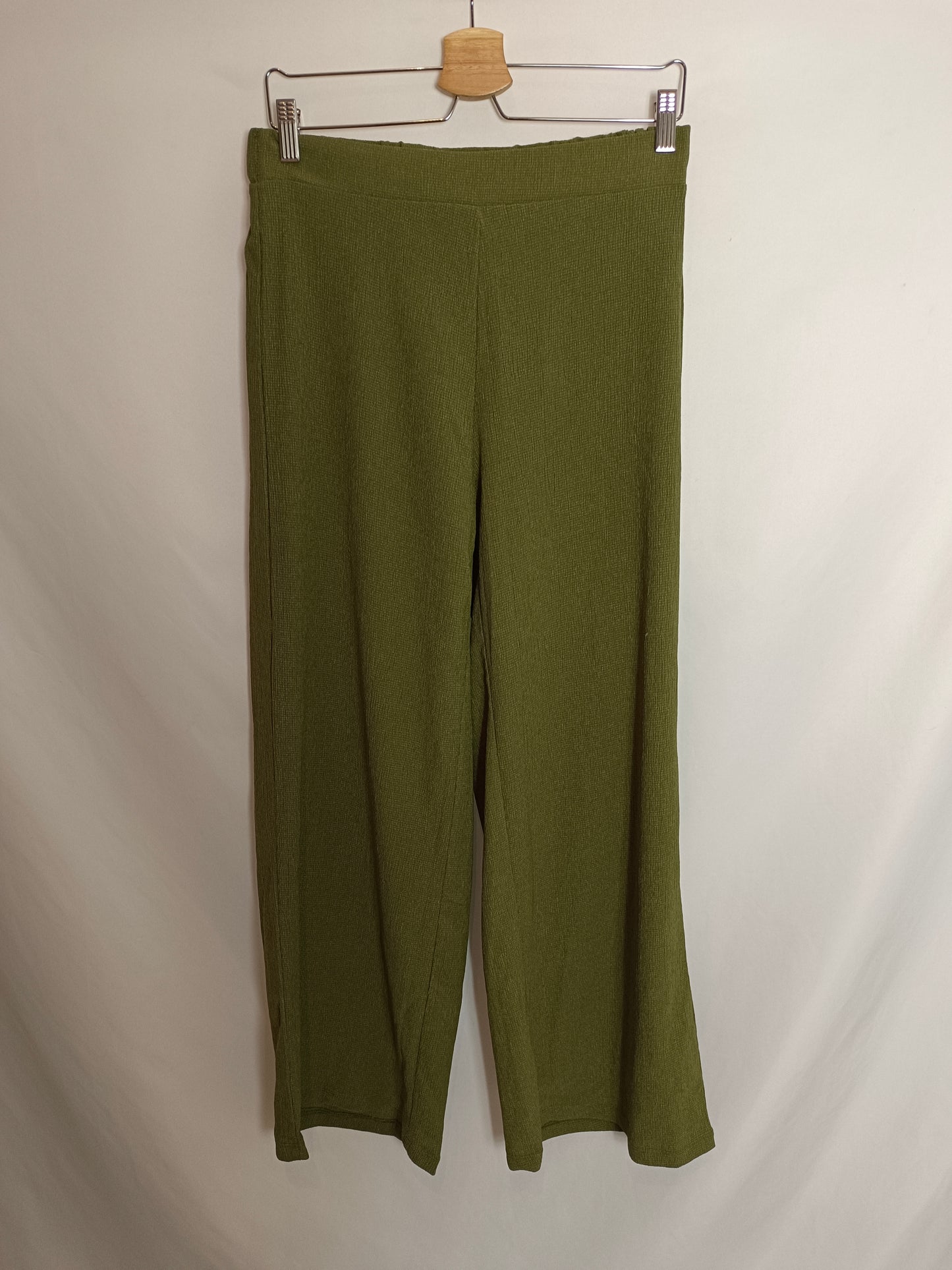 CORTEFIEL. Green Ts culottes