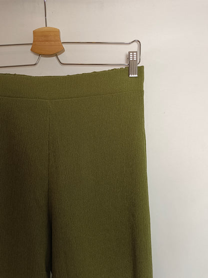 CORTEFIEL. Green Ts culottes