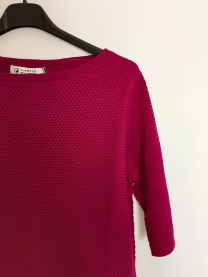 CORTEFIEL. Burgundy Ts knit top