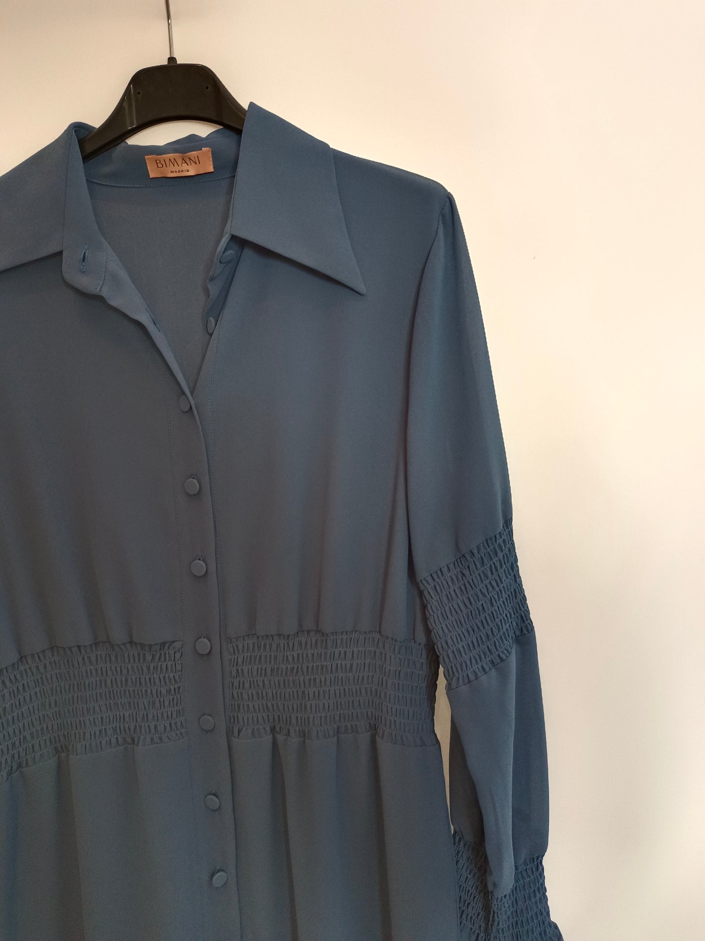 BIMANI. Blue button-down dress Tm