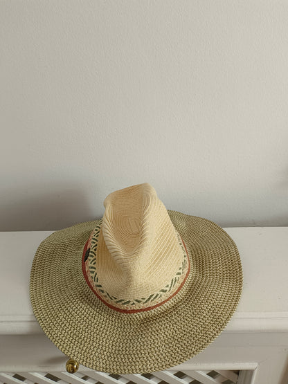 BIMBA Y LOLA. Sobrero rafia beige