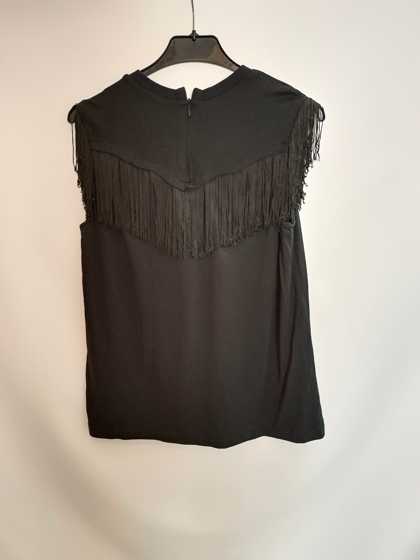 BIMBA Y LOLA. Black Ts fringed top