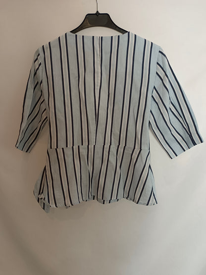 ZARA. Blusa cruzada rayas T.s