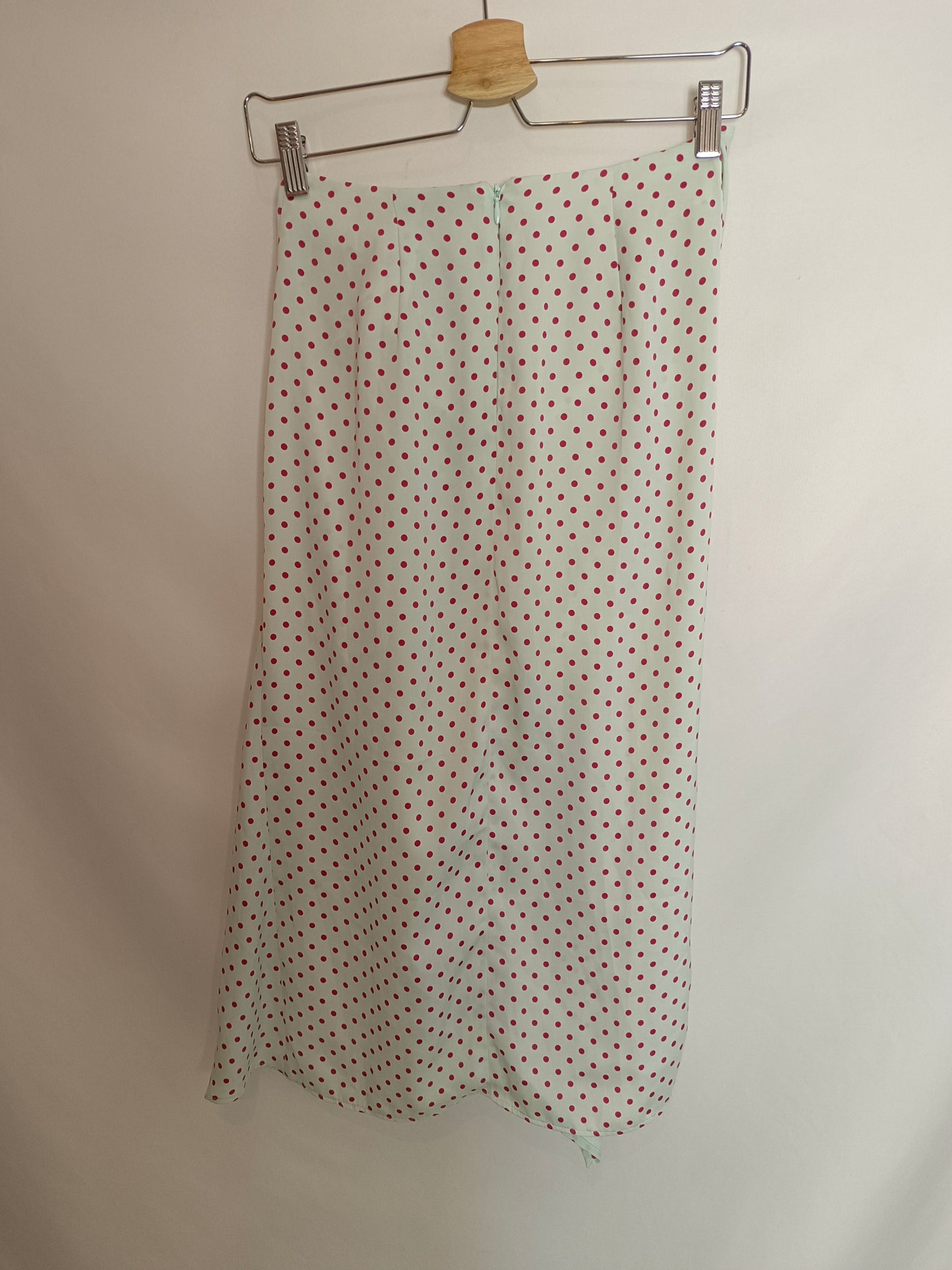 ZARA. Blue polka dot Ts skirt