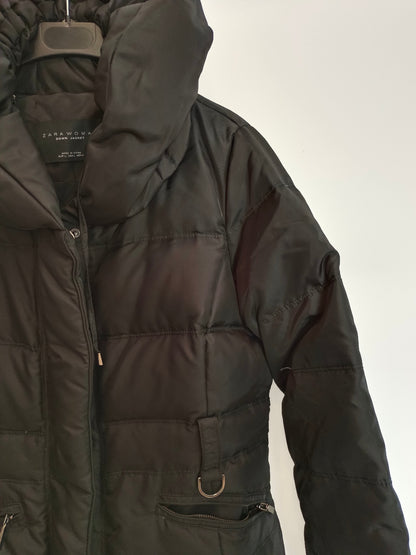 ZARA. Black down jacket Tl (tara)