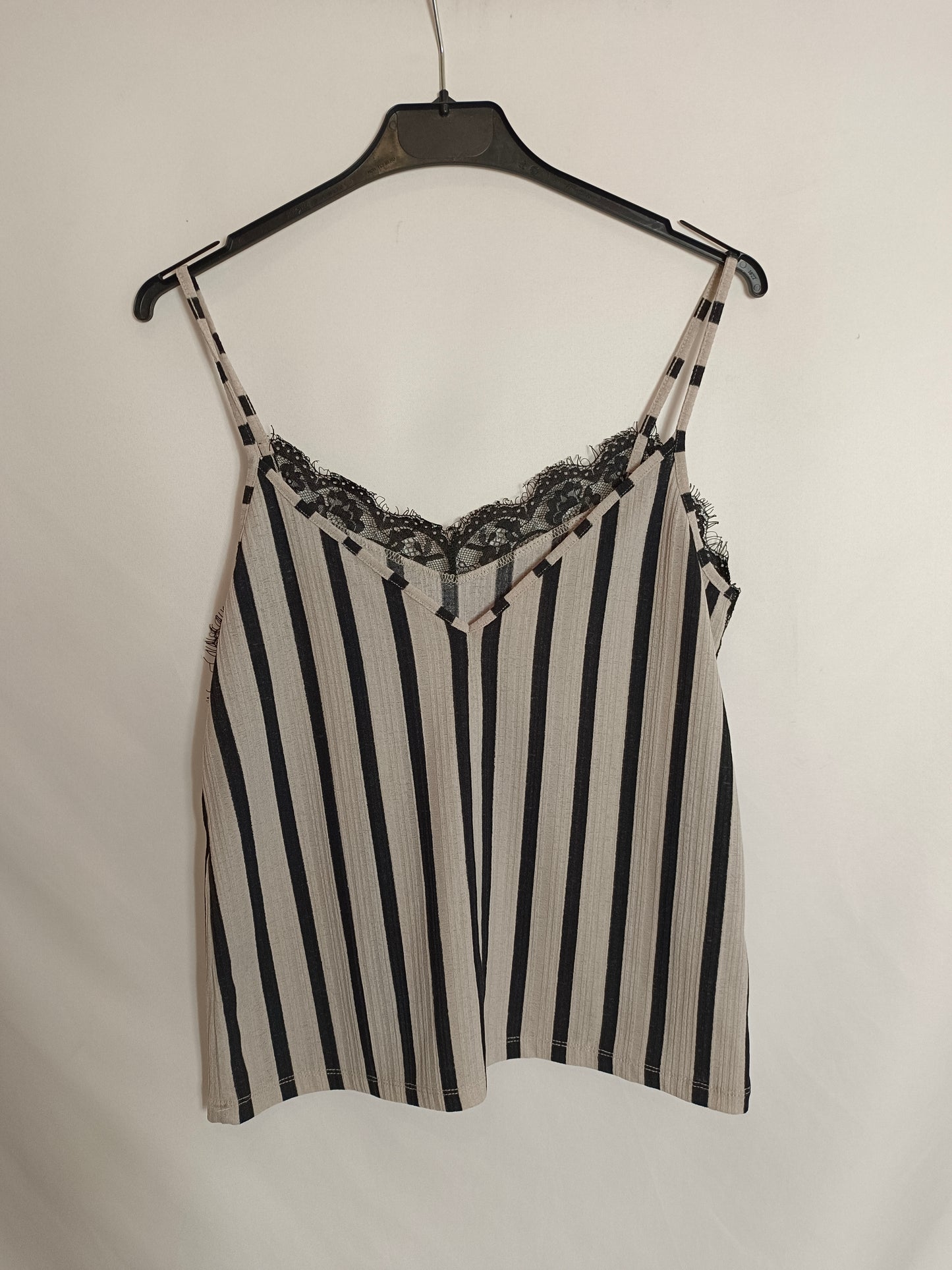 ZARA. Top rayas beige y negro T.s