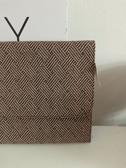 LEFTIES. Bolsos espiga rosa/negro