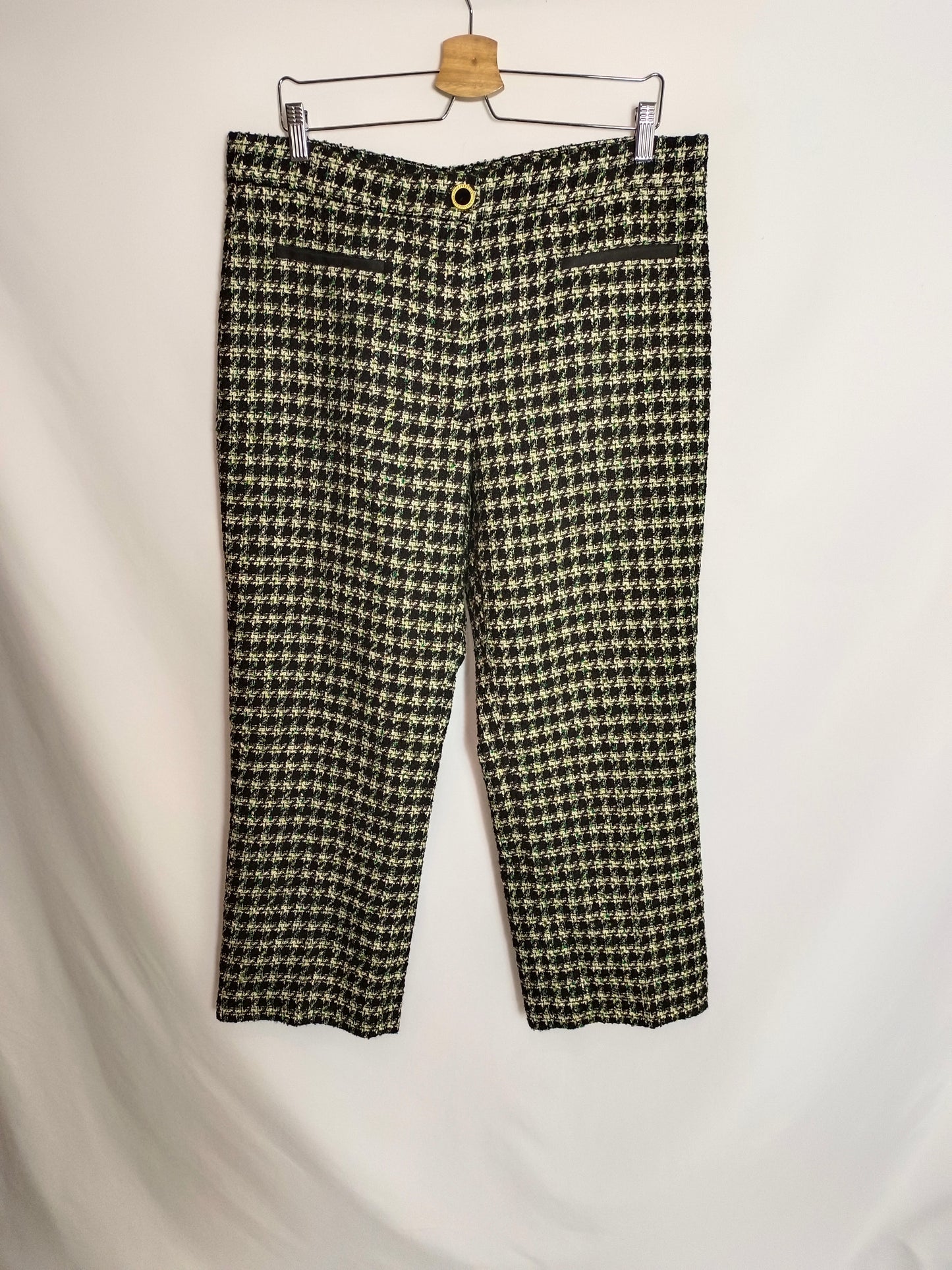 OTHERS. Flared tweed trousers Tu(42)