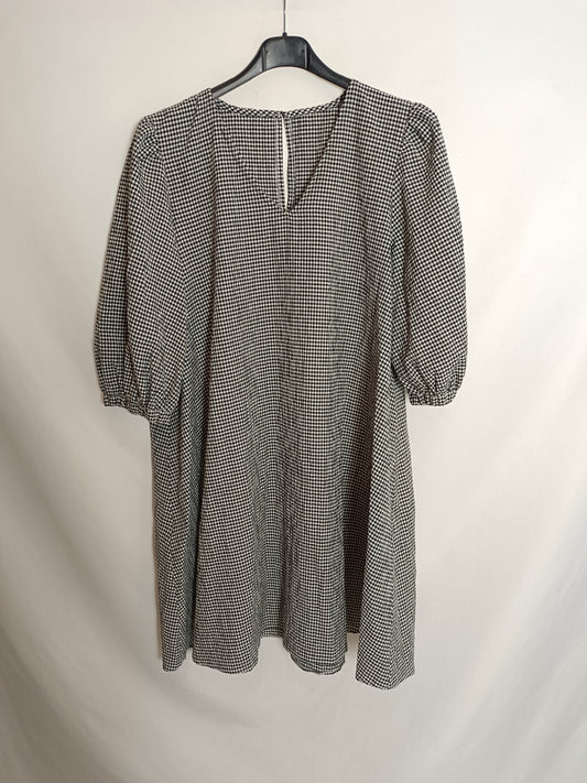 OTHERS. Short gingham dress Tl