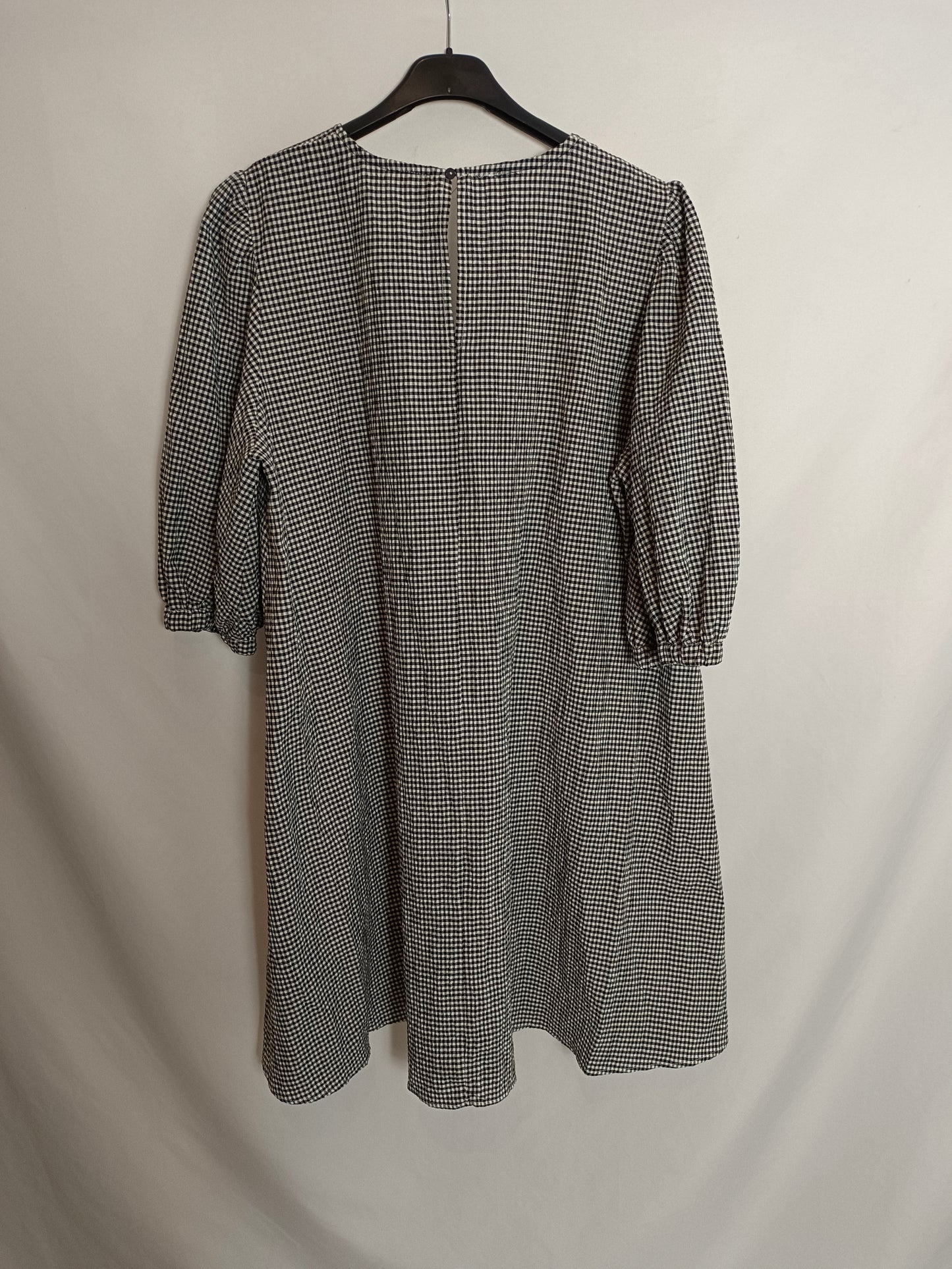 OTHERS. Short gingham dress Tl