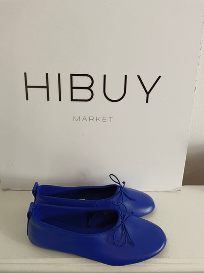 ZARA. Bailarina azul klein T.37