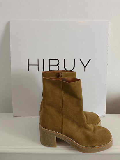 BRYAN  STEPWISE. Botas camel piel T.37