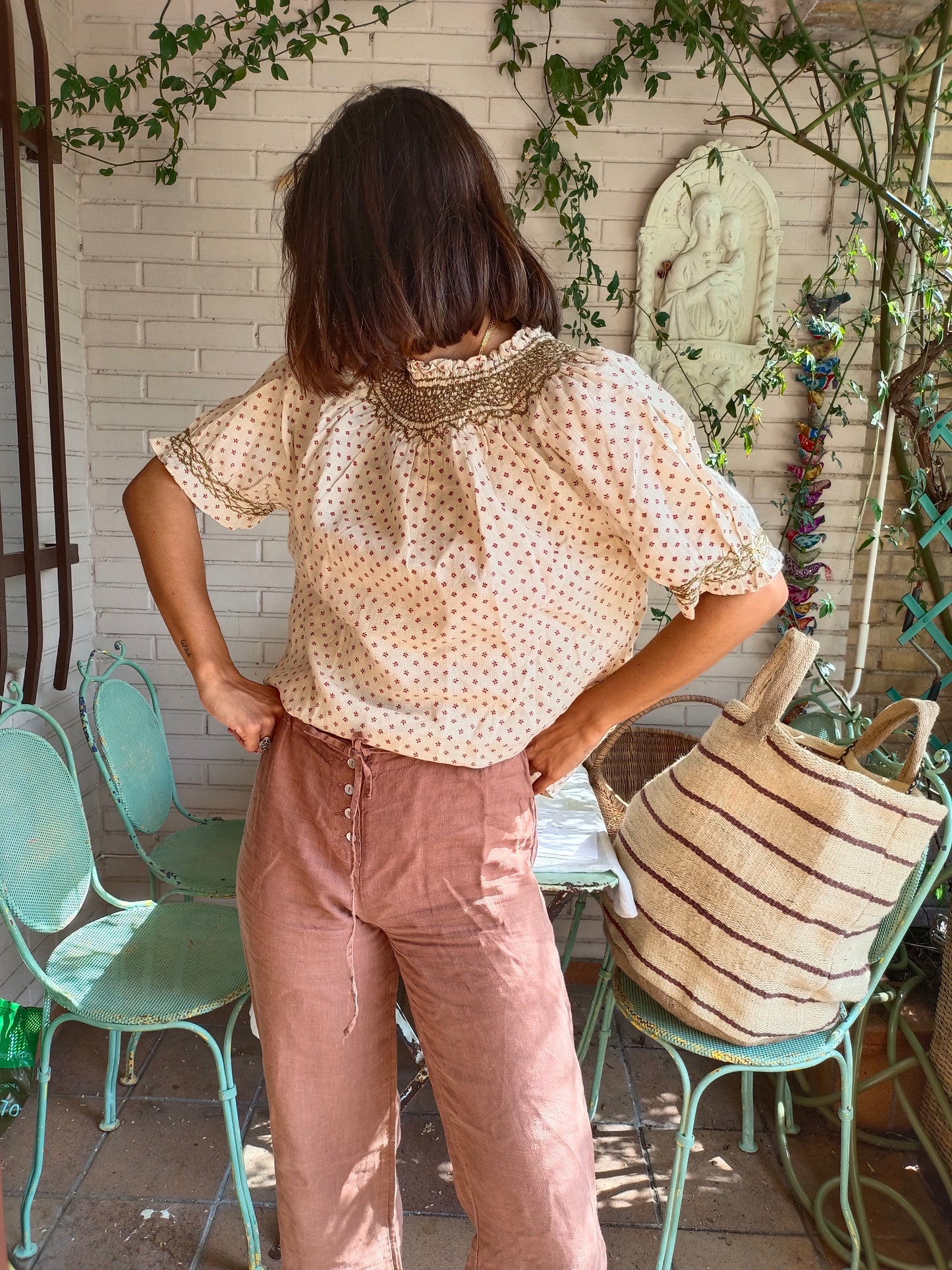 SEZANE. Blusa bordada T.36