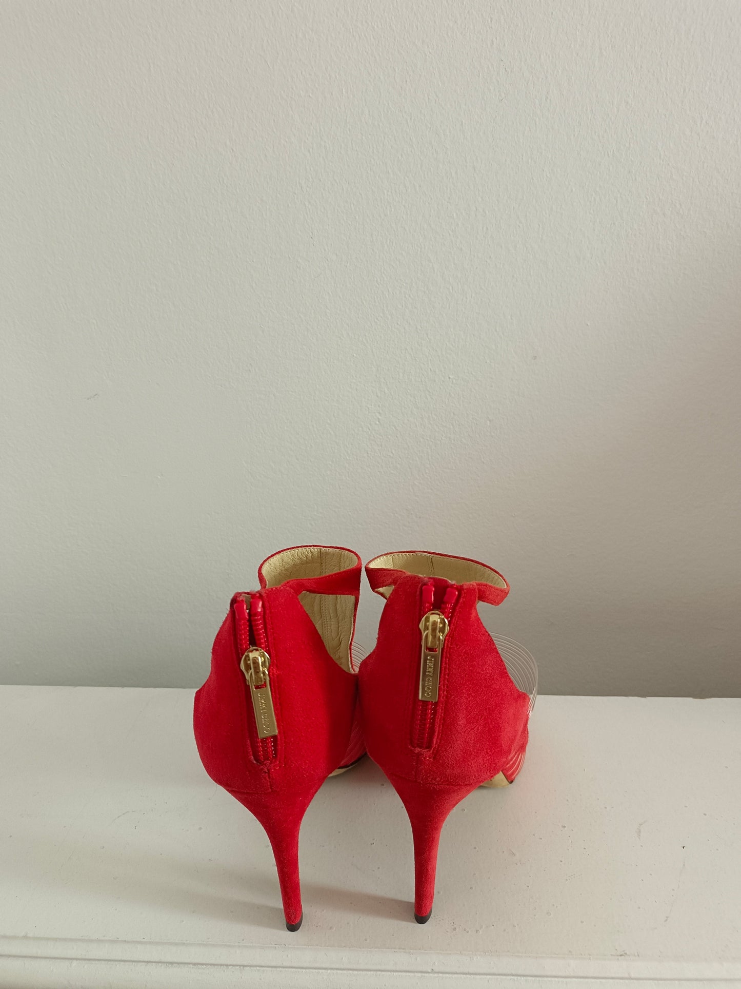 JIMMY CHOO. Orange thread sandal S.36.5