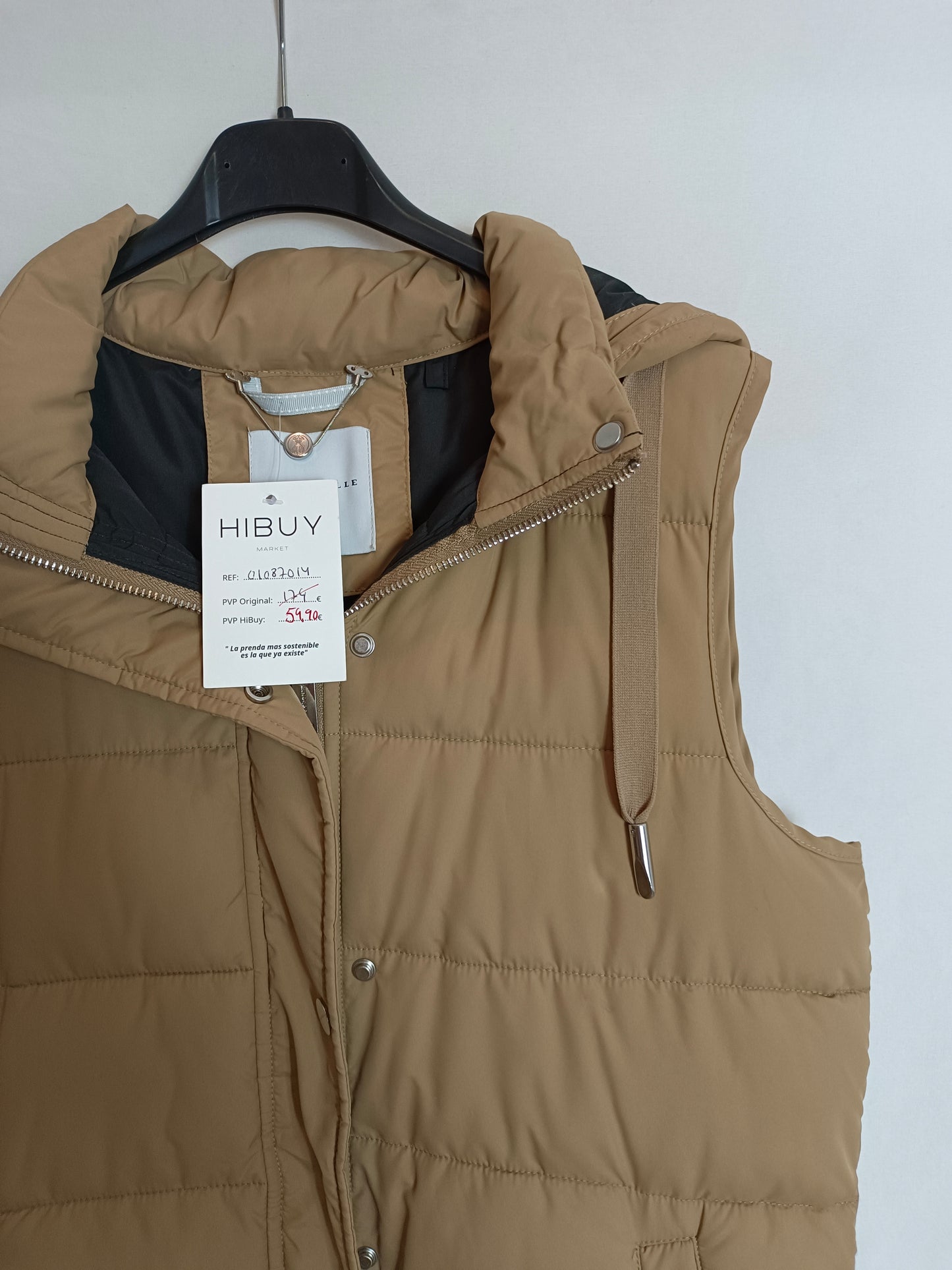 RINO&PELLE. Plumas sin mangas beige T.38