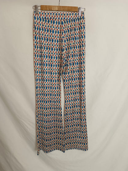 THE CLOSET.Pantalón estampado campana Tu(xs)