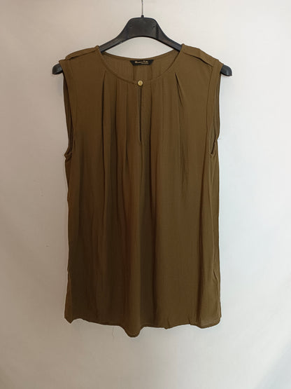 MASSIMO DUTTI. Top verde caqui T.38