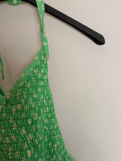 OTRAS. Croptop verde flores Tu(xs)