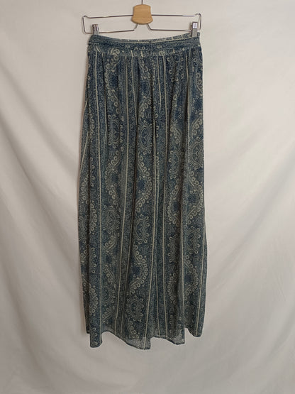 ABERCROMBIE&FITCH. Pantalón ancho semitransparente T.34