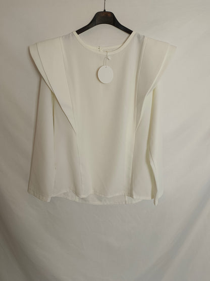CALATEA. Blusa blanca hombreras T.m