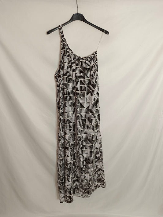 AMEE. Vestido asimétrico midi T.l