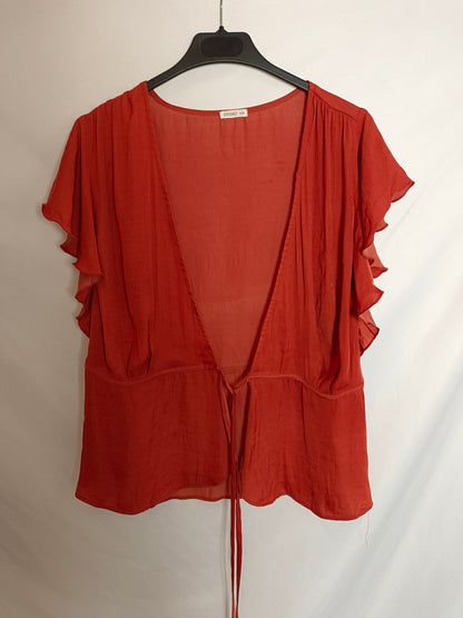 OYSHO. Total tile look Tm