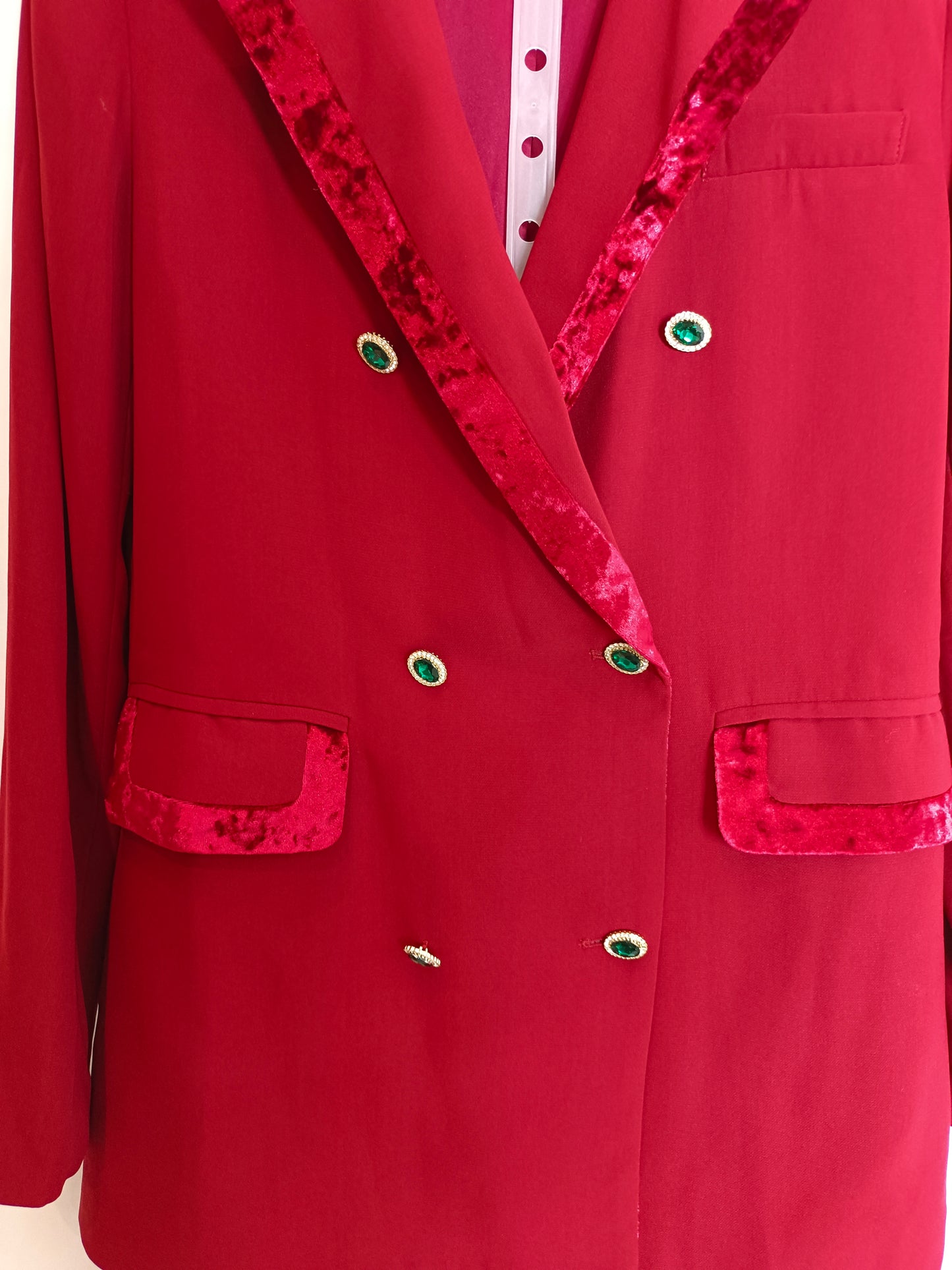 BRUNA. Total look burdeos T.s/m