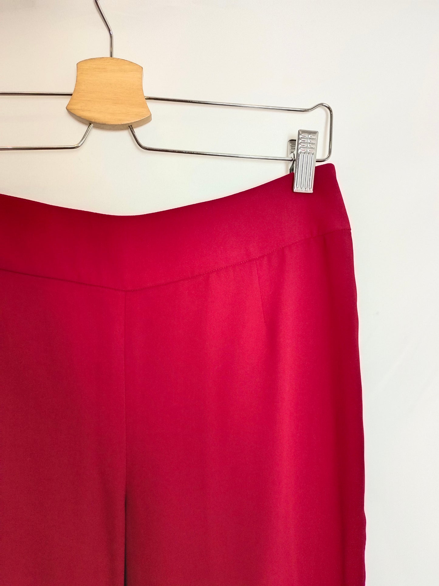 BRUNA. Total look burdeos T.s/m