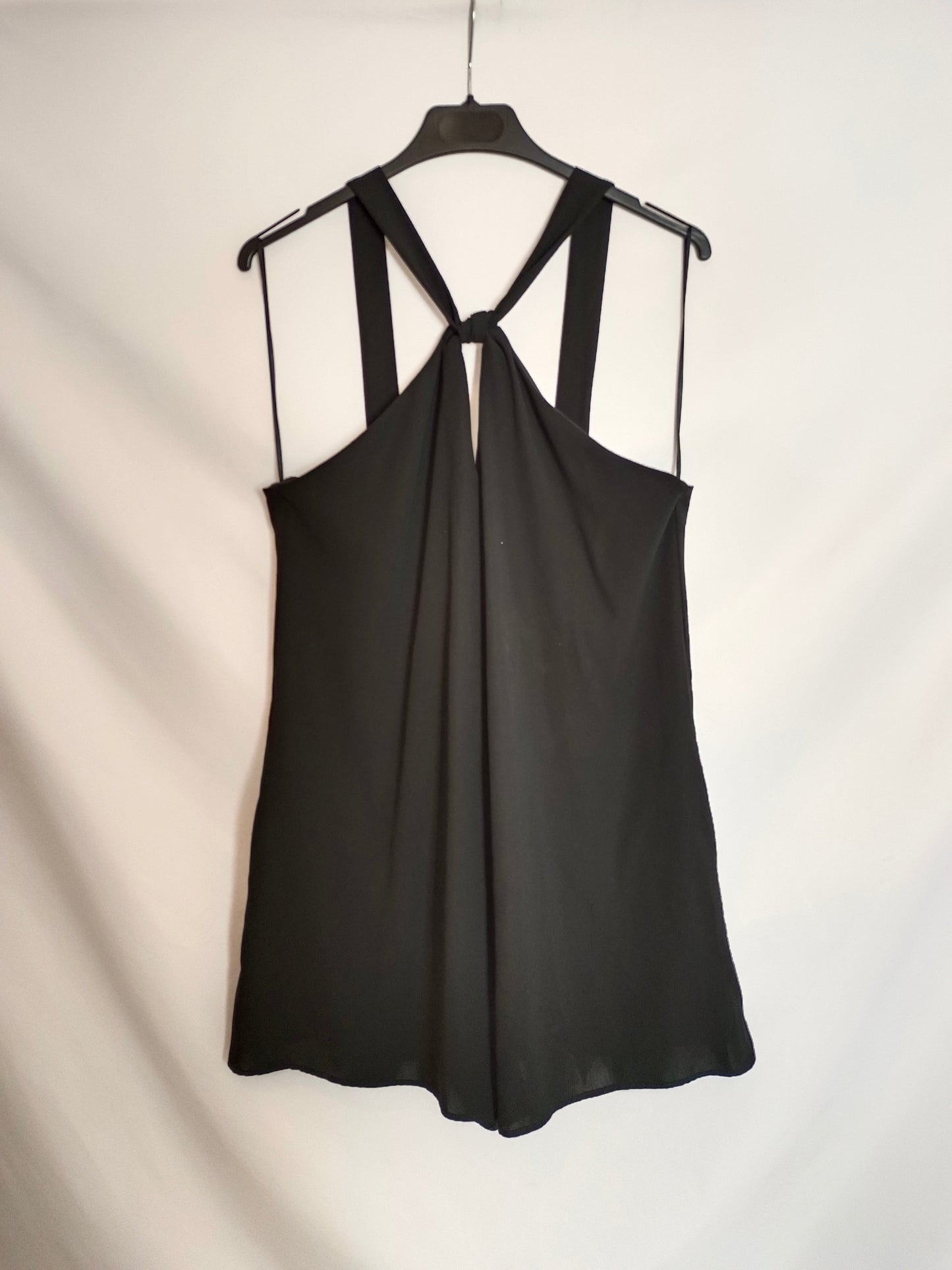 ZARA. Mono negro fluido T.m