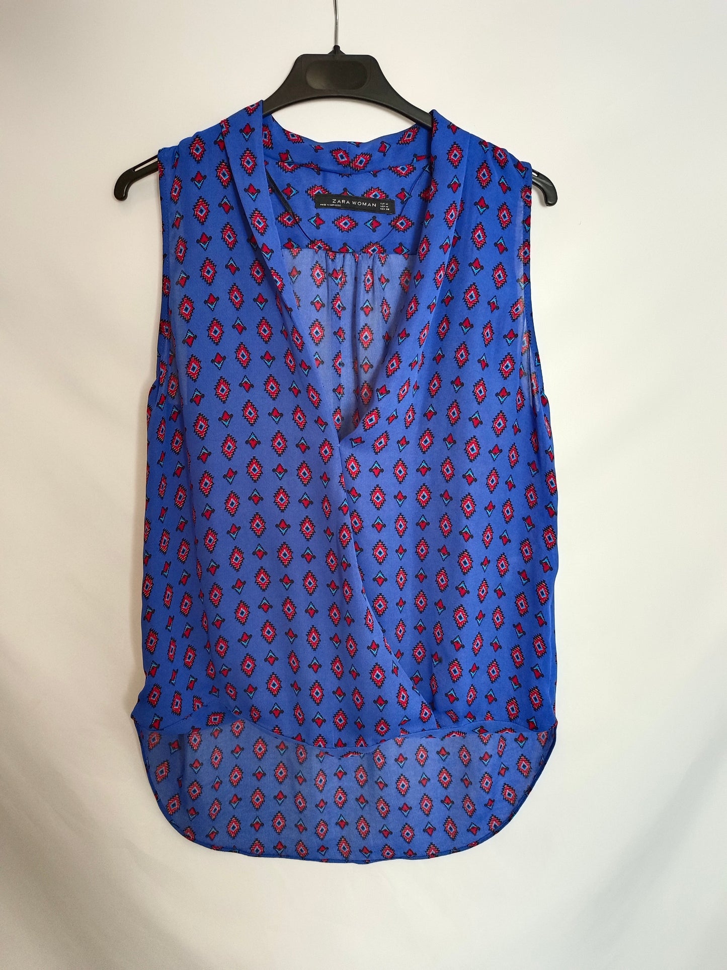 ZARA. Blusa azul rombos T.m