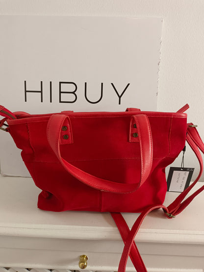 PIECES. Bolso rojo piel