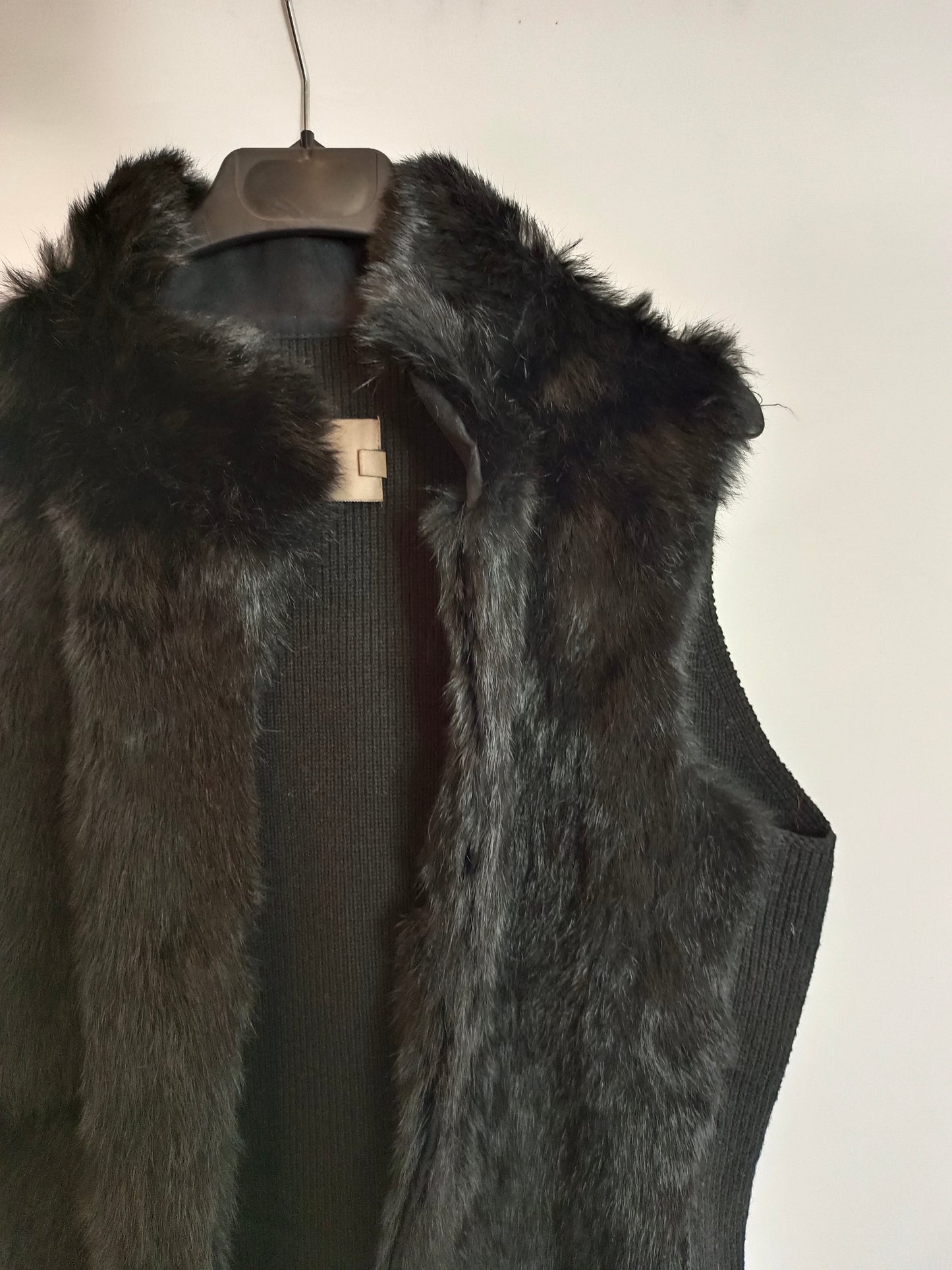 CORTEFIEL. Chaleco pelo negro T.m