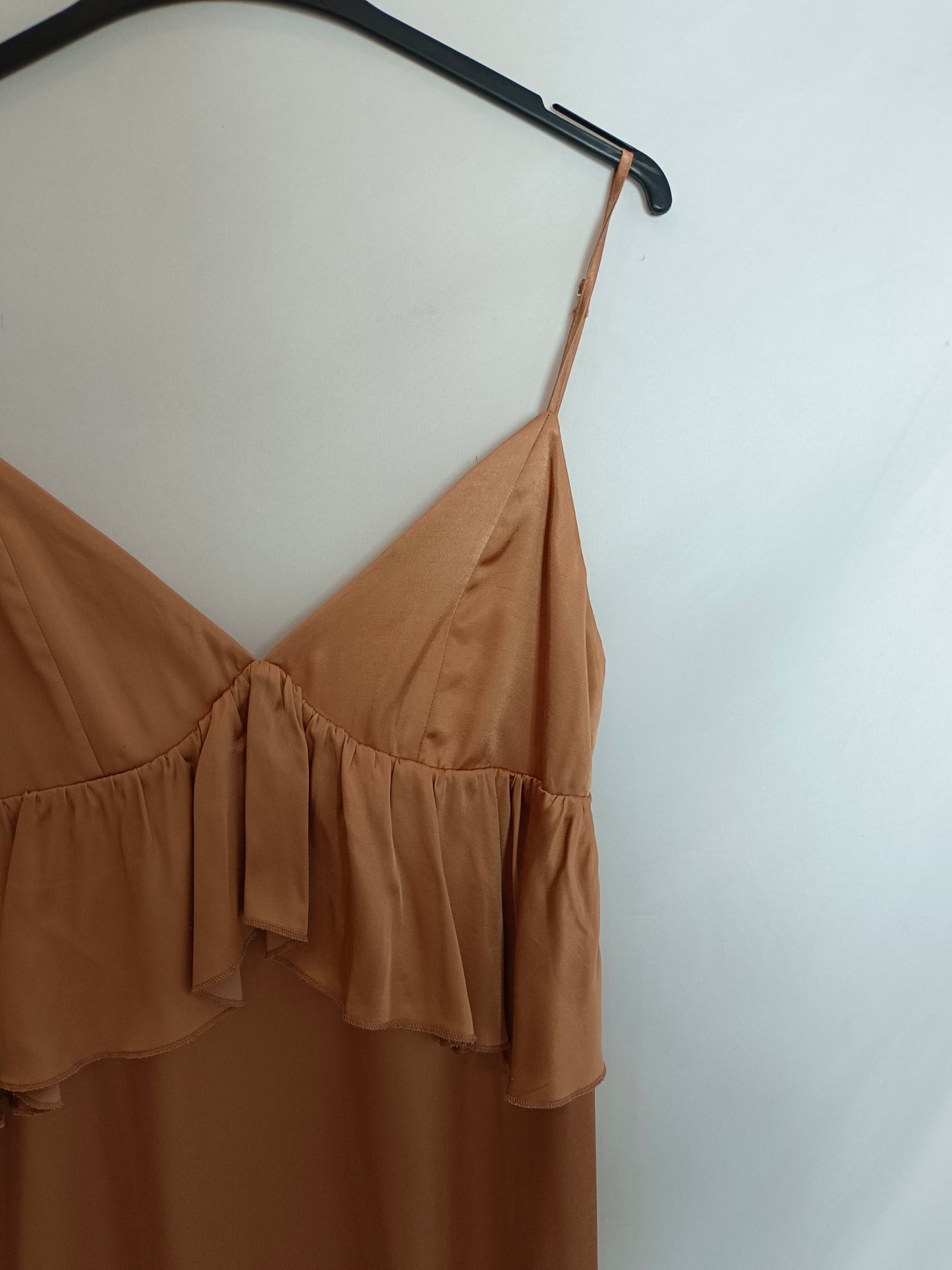 OTRAS. Vestido midi rosa volante T.u(s/m)