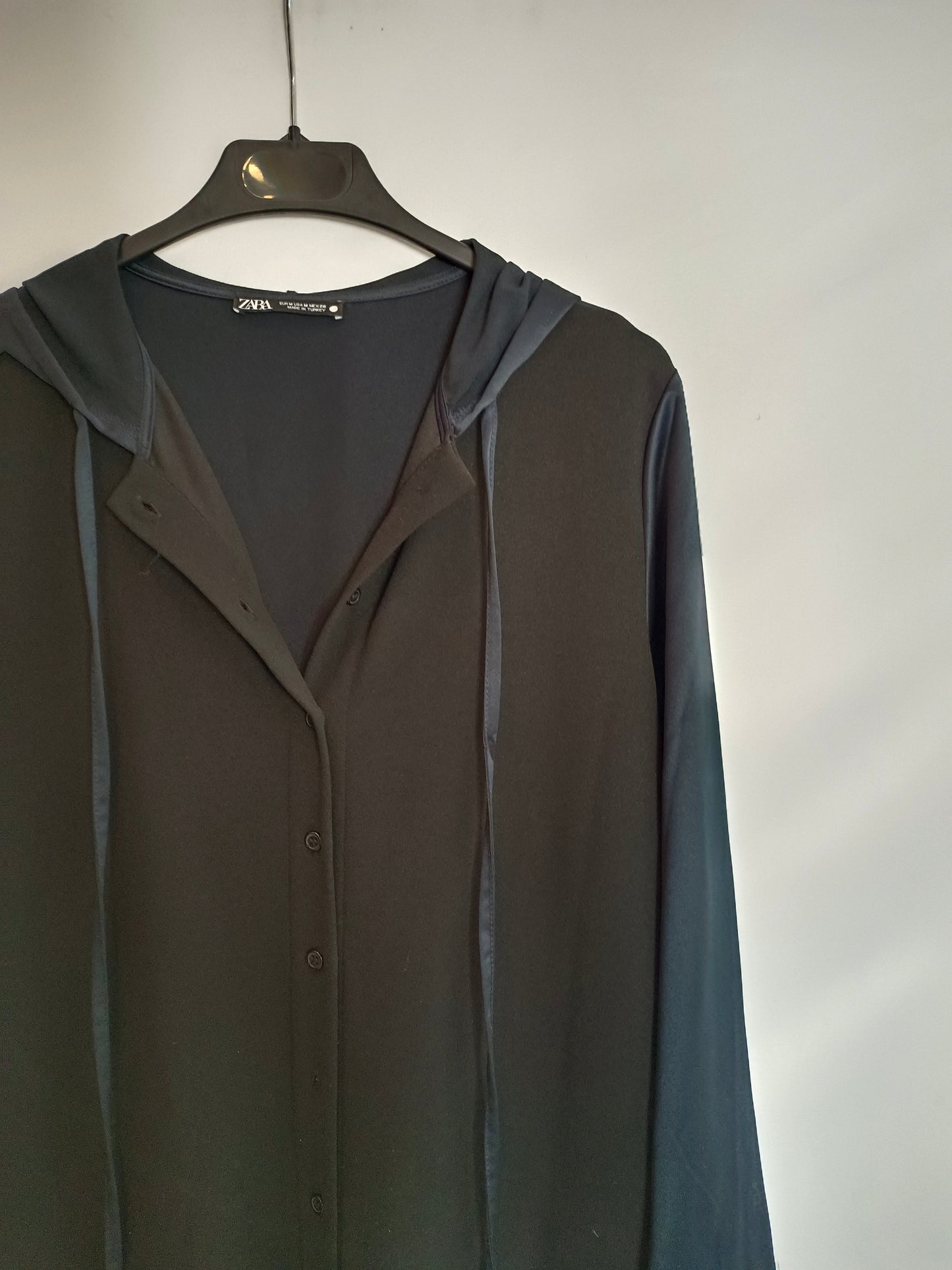 ZARA. Vestido/chaqueta largo negro T.m