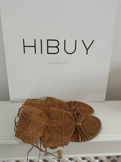 ZARA. Camel hippie sandal size 41 
