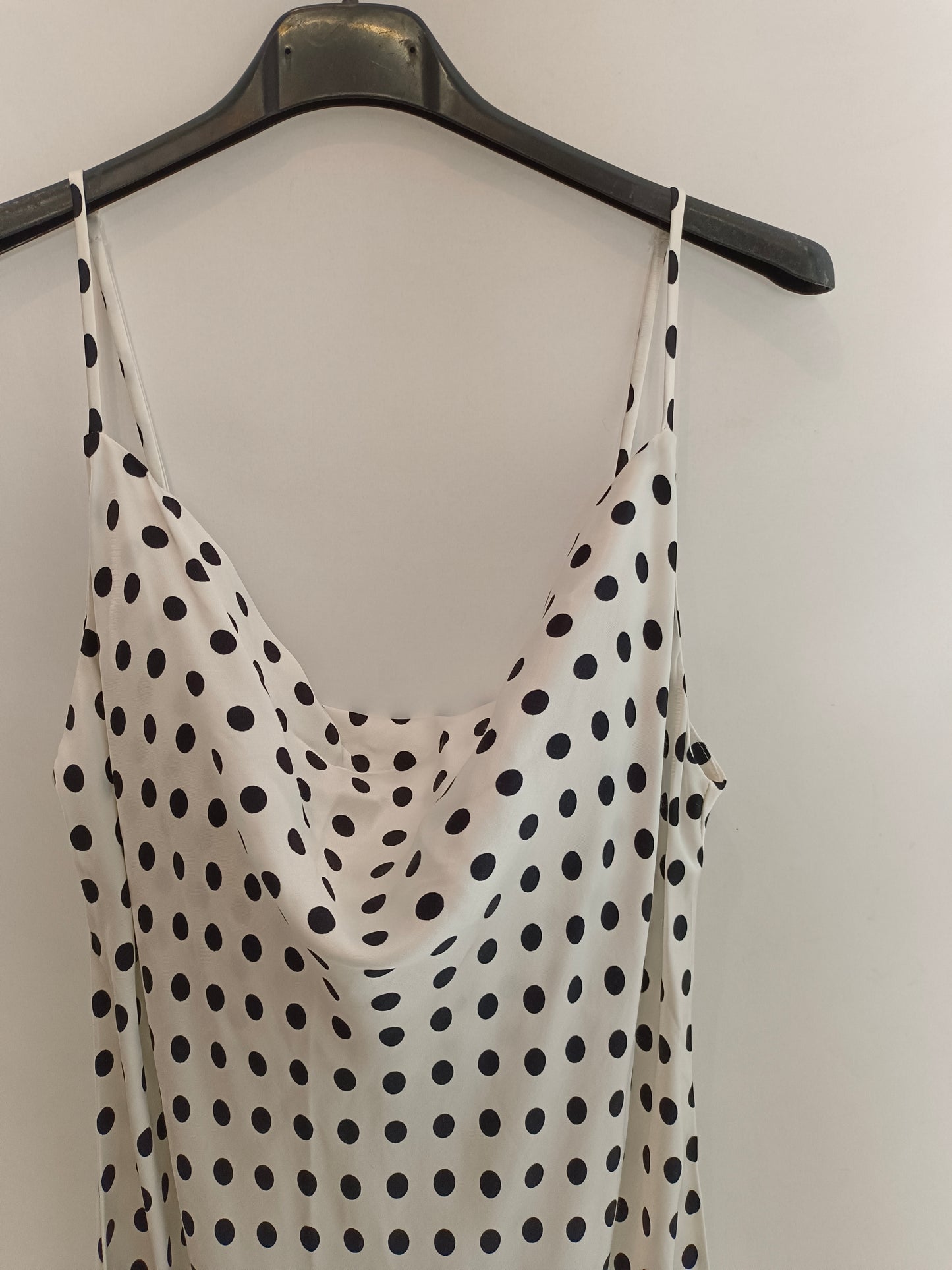 ZARA. Polka dot midi dress. TM – Hibuy market