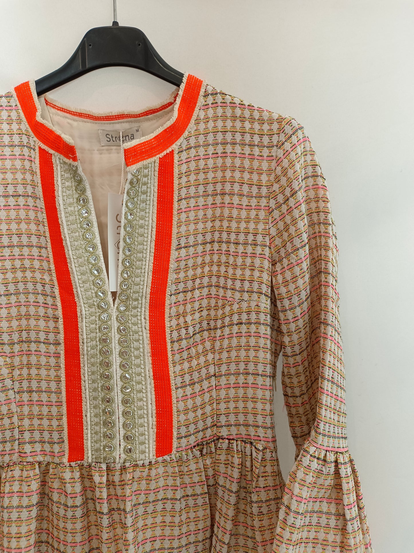 STRENA. Vestidos étnico volantes. T.M