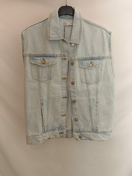 ZARA. Chaleco denim oversized. T.13-14