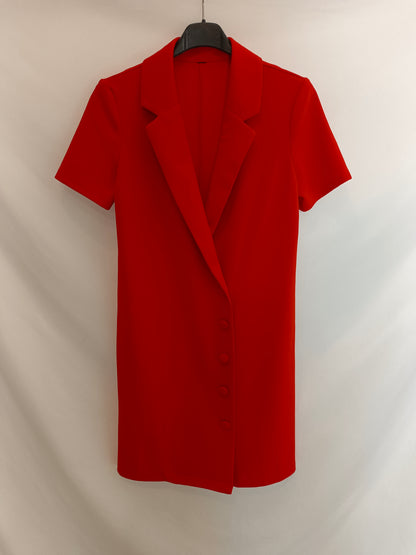 OTRAS. Vestido camisero rojo corto. TU