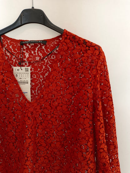 ZARA. Blusa teja encaje. T.S