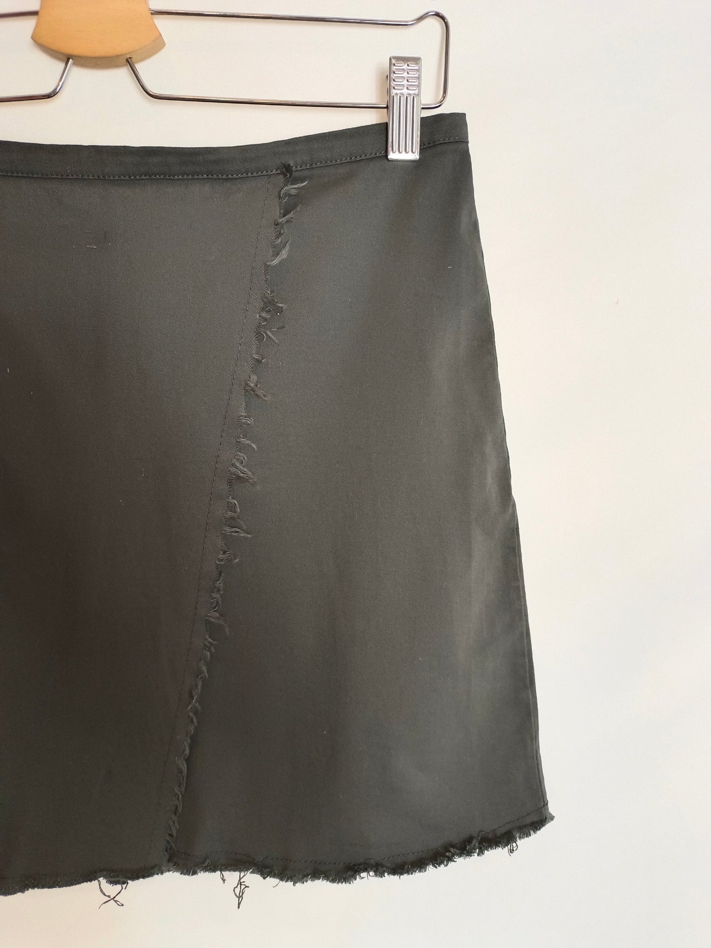 RENATTA&GO. Falda corta gris T.m