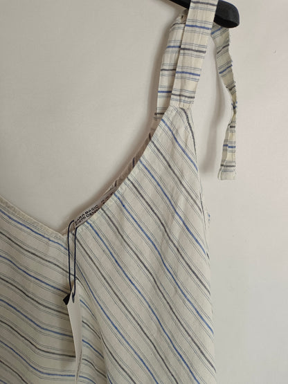 ZARA. White top with blue stripes TM