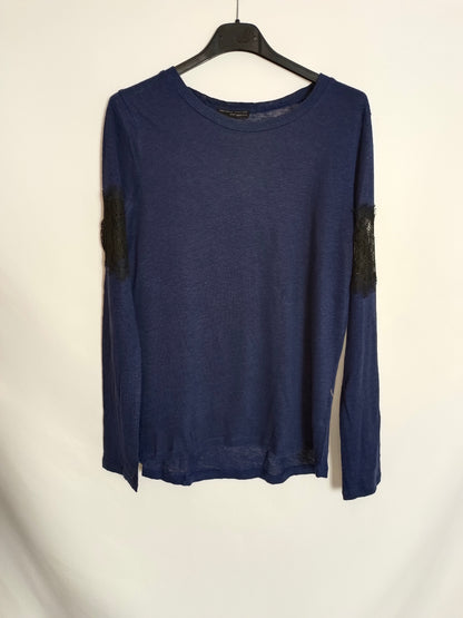 ZARA. Blue lace T-shirt