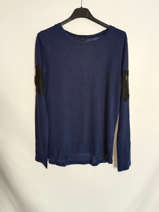 ZARA. Blue lace T-shirt