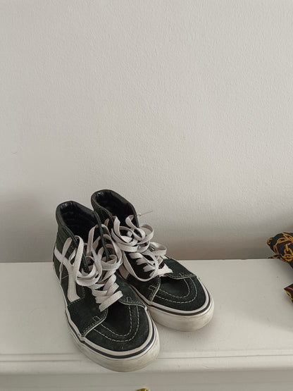 VANS. Sk8-Hi negras T.38