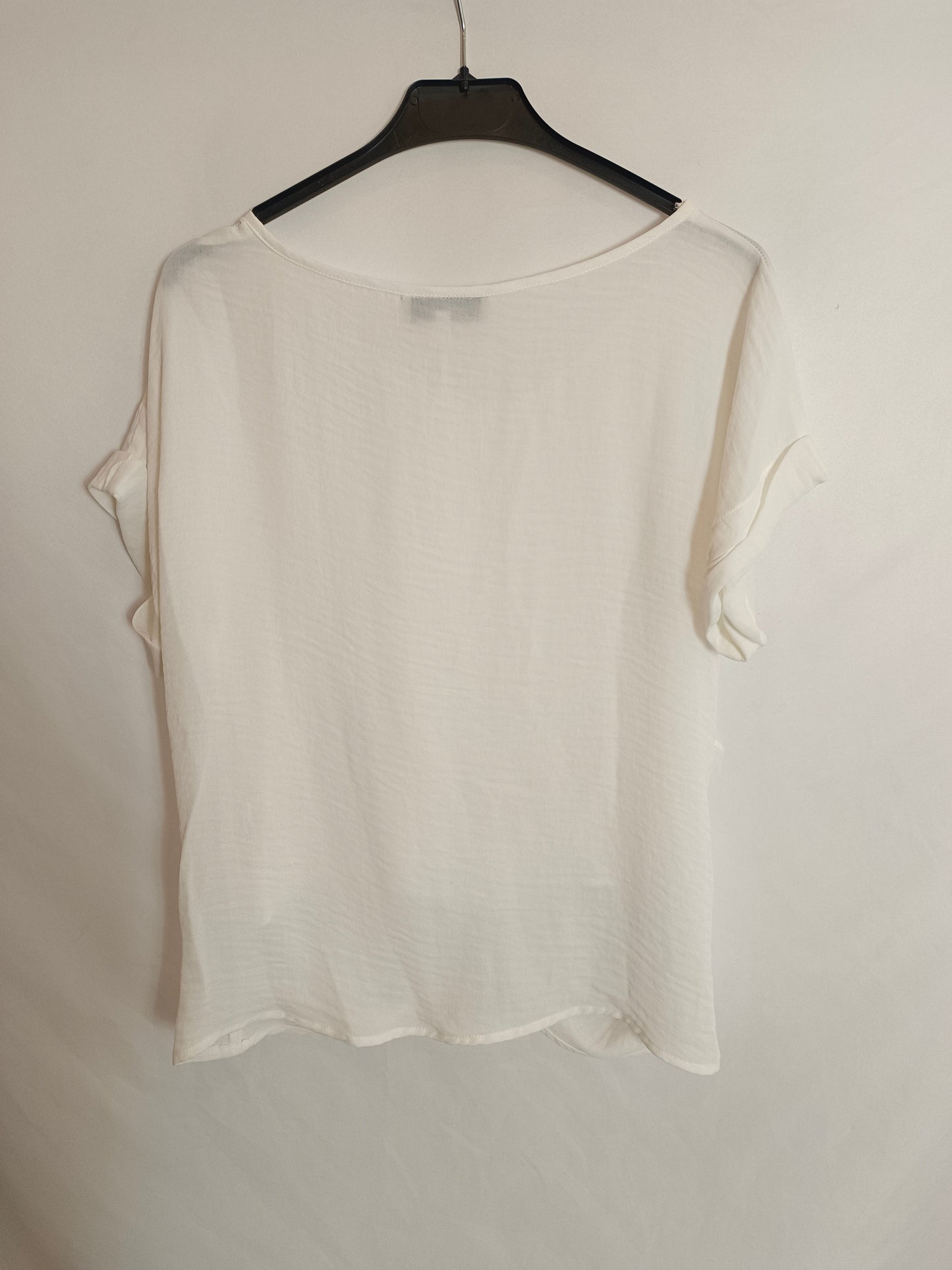 POETE. Blusa blanca lazada T. M
