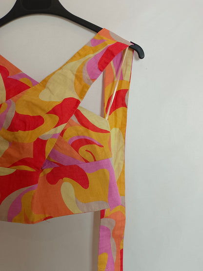 ZARA. Retro halterneck crop top TS